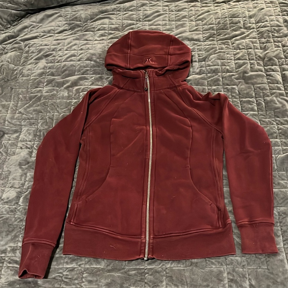 Lululemon Scuba Hoodie - Maroon